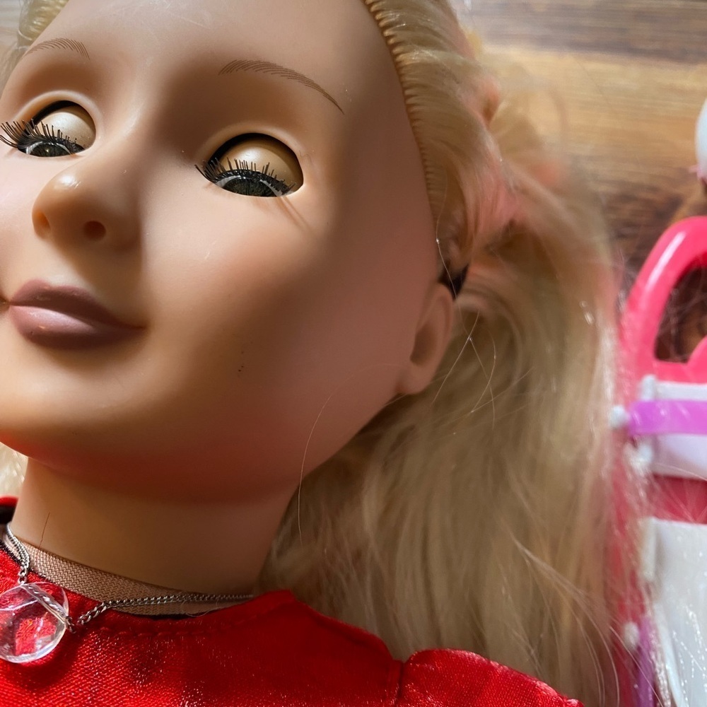 Our Generation OG doll accessories 18” - Picture 3 of 3